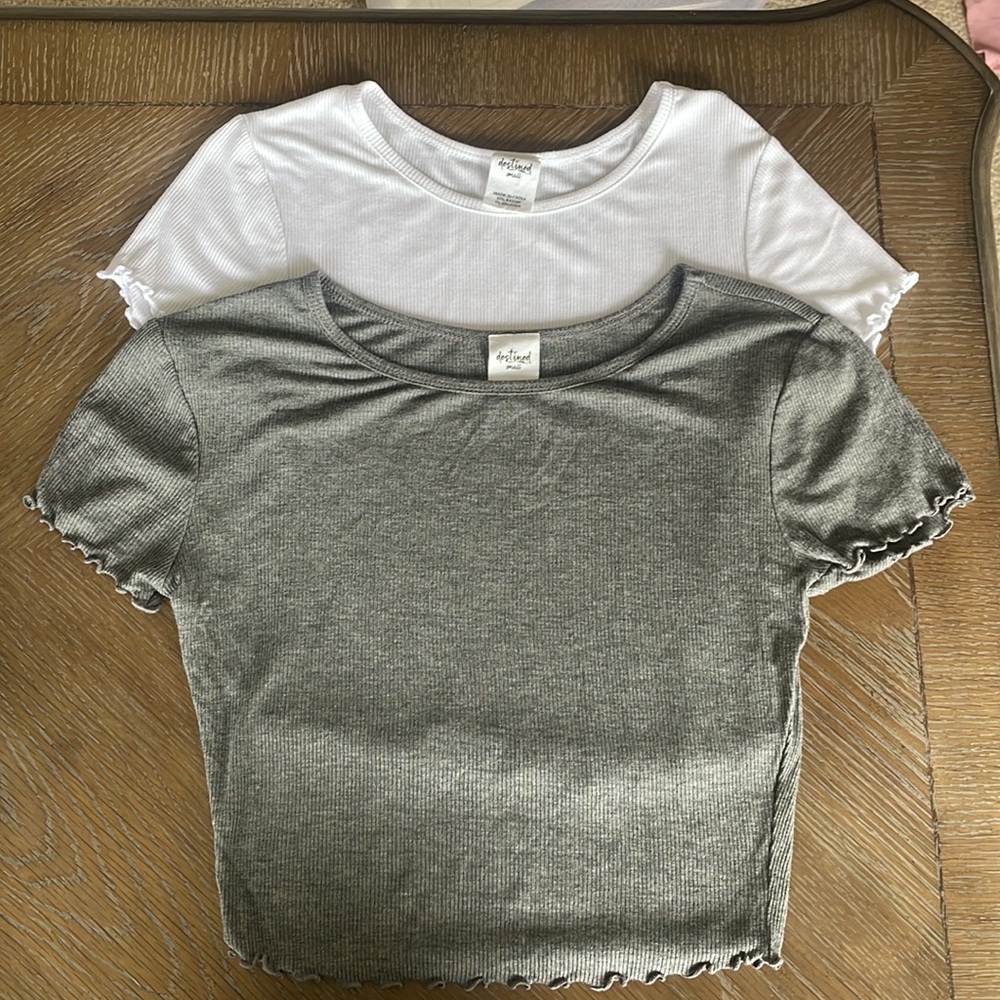 Set of Ribbed Crop Tops
